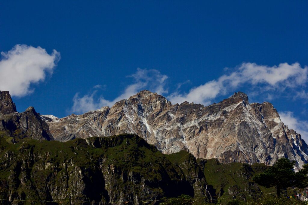 a view of mountains in Thangu valley